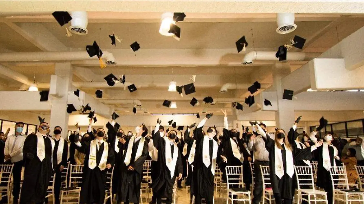 Graduación de alumnos de l ITH